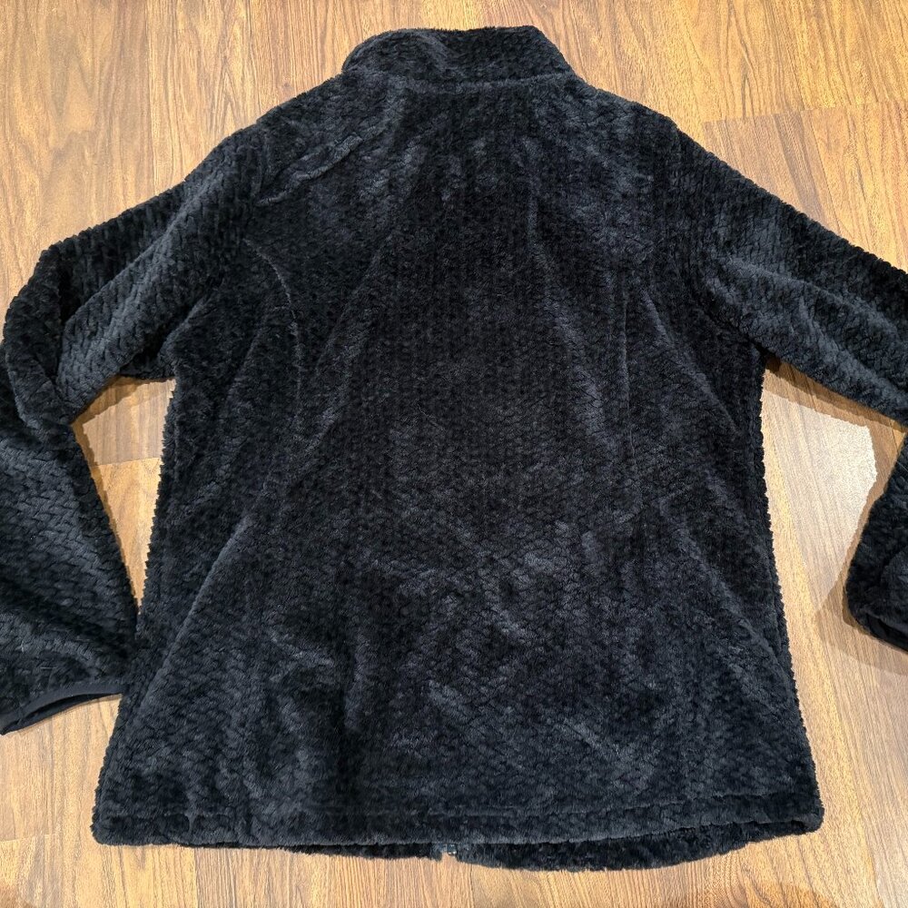 Free 2 B Women’s Black Fuzzy Velour Zip-Up Jacket | Size Large - Picture 3 of 11